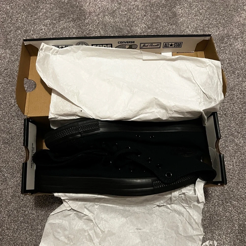 Converse new box